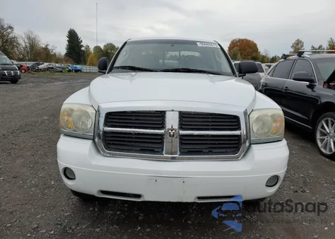2006 Dodge Dakota Quad Slt from USA, damaged, VIN 1D7HW48N66S715103